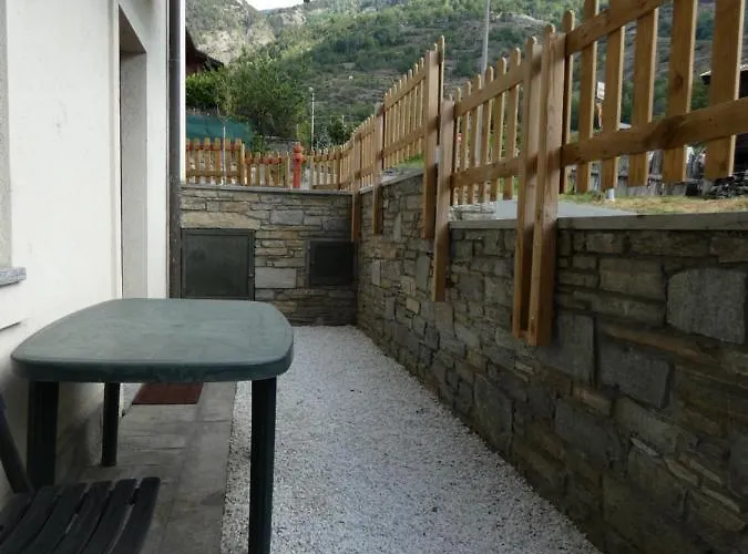 Hotel Cadran Solaire Saint-Pierre